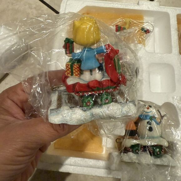 Danbury Mint Peanut Gallery Charlie Brown Christmas Train Snoopy - Picture 11 of 11